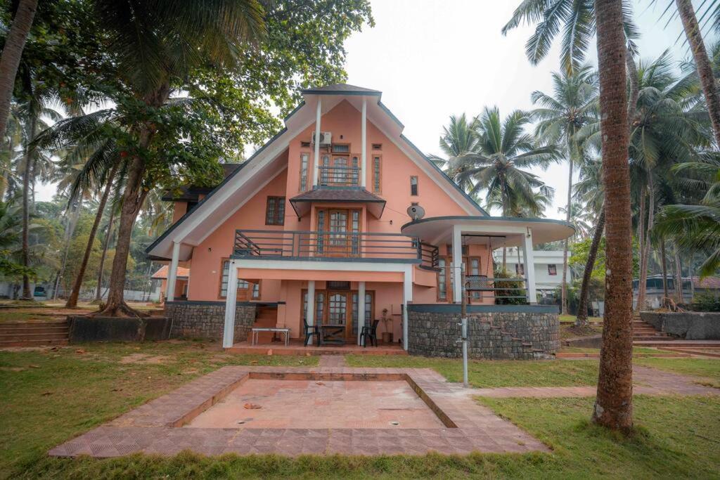 Baywatch By Grha - A Picturesque Beachfront Villa Kozhikode Eksteriør bilde